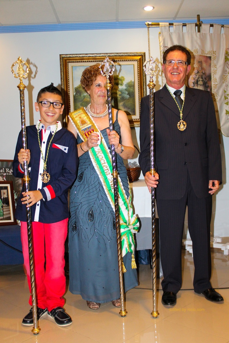 Erik, Rociero Mayor Infantil 2014, con sus Rocieros  Mayores